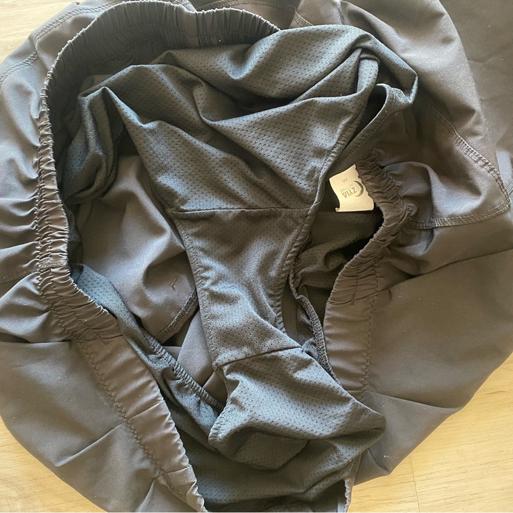 Zyia Summer Shorts- black size XXL - Picture 6 of 6